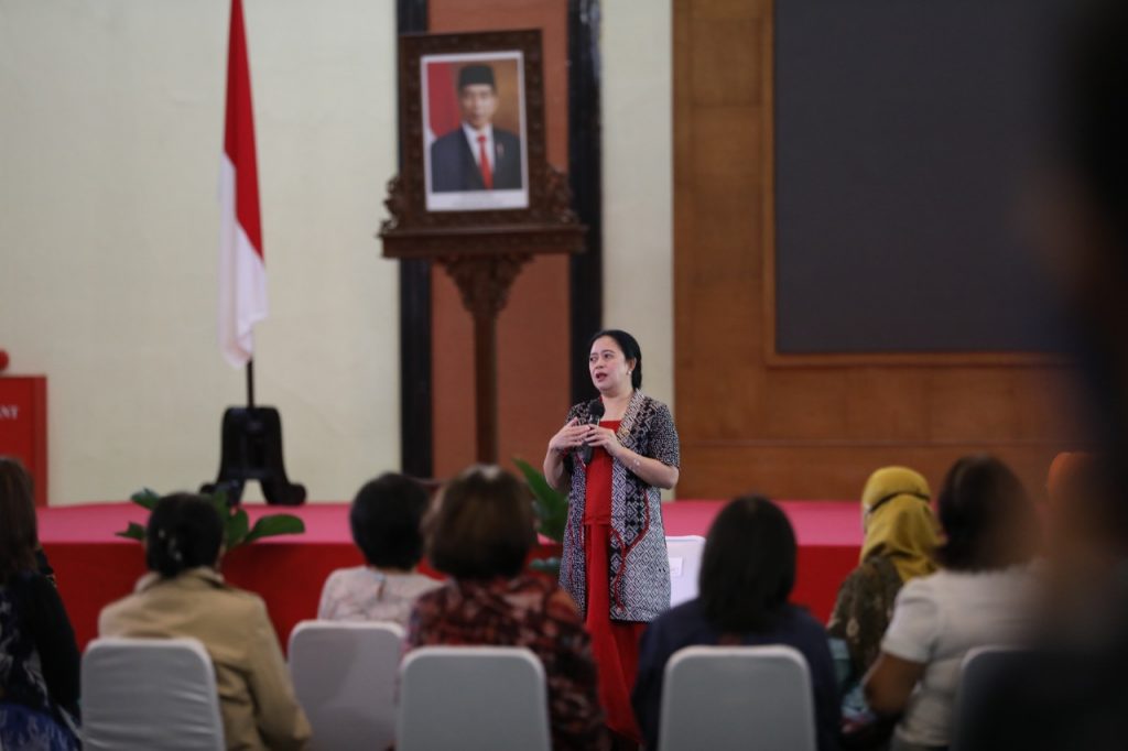 Puan Dukung Kejagung Usut Oknum yang Terlibat Kasus Kelangkaan Minyak Goreng