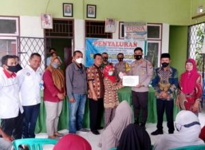 pemdes suro Muncar realisasikan BLT-DD tahap satu