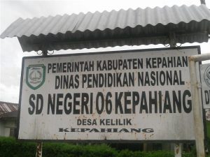 miris, sudah setahun sekolah murid SD 06 kelilik belum juga terima baju seragam
