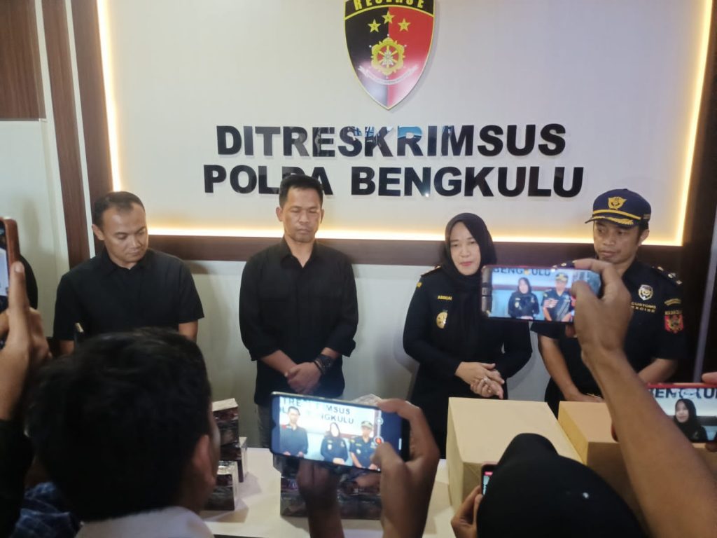 2,3 juta batang rokok tanpa cukai disita satuan Ditreskrimsus Polda bengkulu