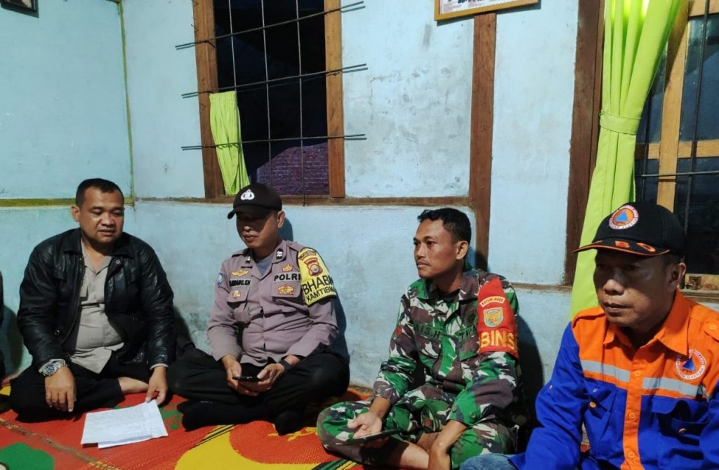 hendak menyeberangi sungai Musi seorang petani di Curup hanyut terbawa arus