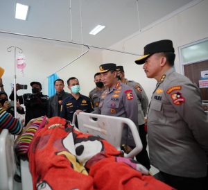Kapolri Kerahkan Tenaga Medis Tambahan Tangani Korban Gempa Bumi di Cianjur