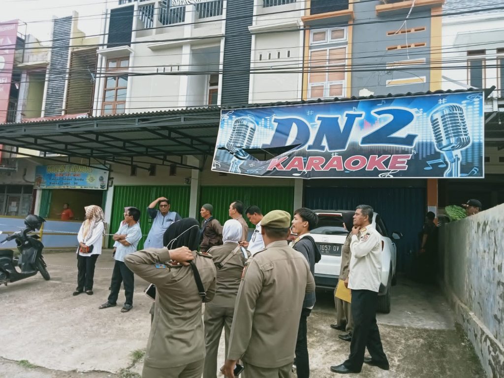 Satpol-PP Merangin Melakukan Penertiban dan Penyegelan Tempat Hiburan DN 2 Sungai Ulak NTT