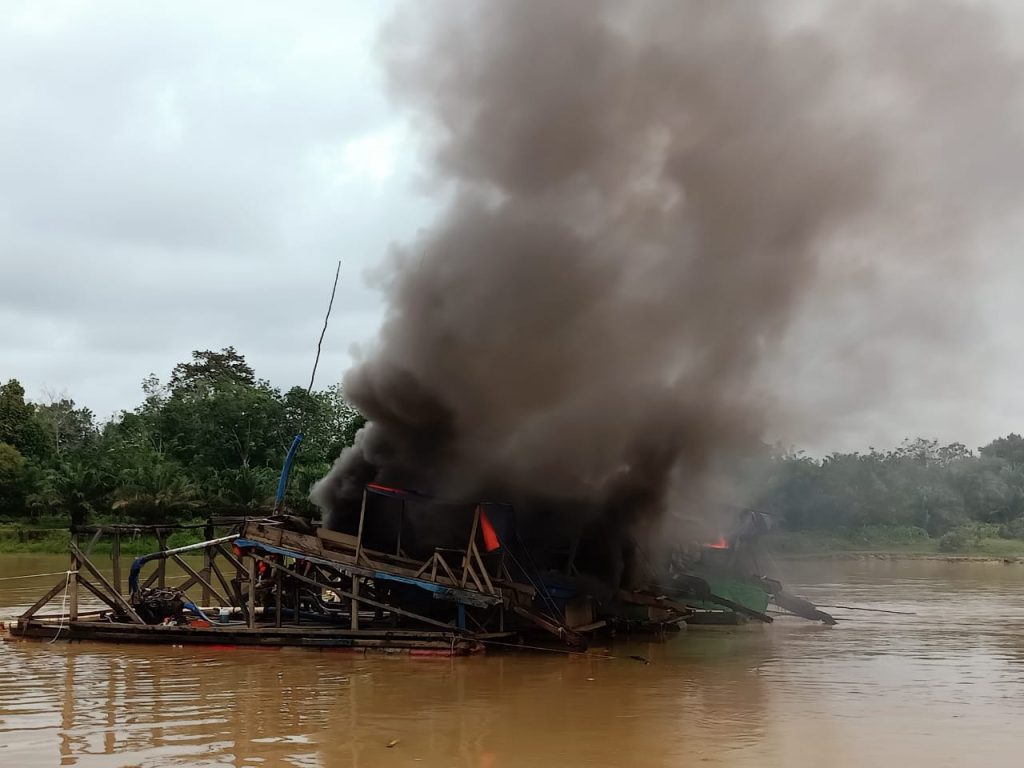 Tim Gabungan Polres Bungo Kembali Tertibkan Aktivitas Penambangan Emas Tanpa Izin PETI