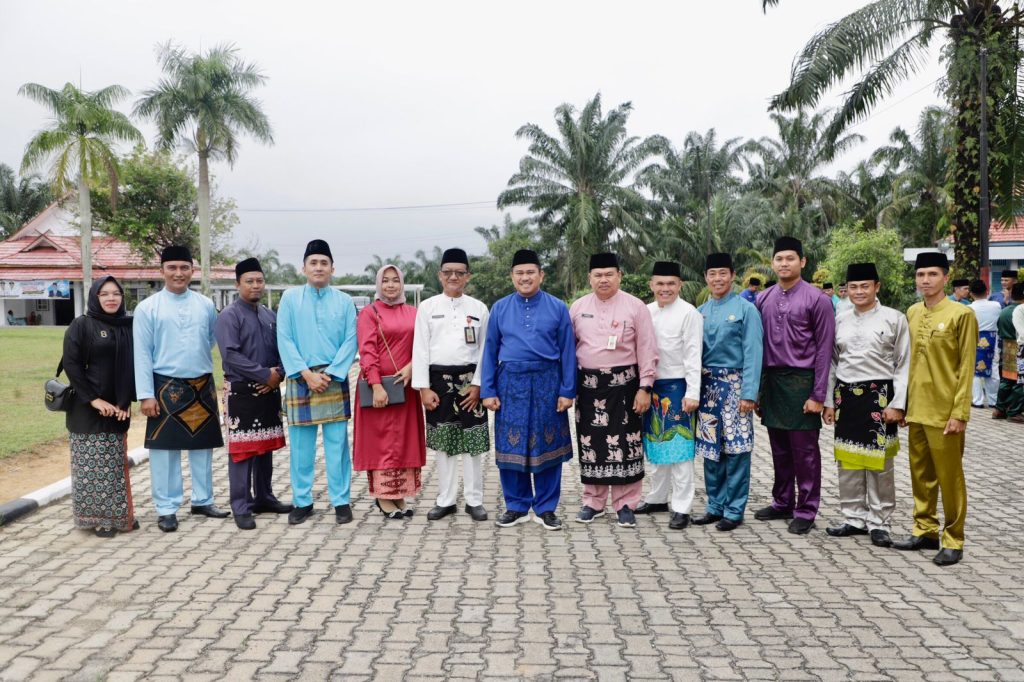 Bupati Bungo Hadiri Upacara Rutin Di Setiap Bulan