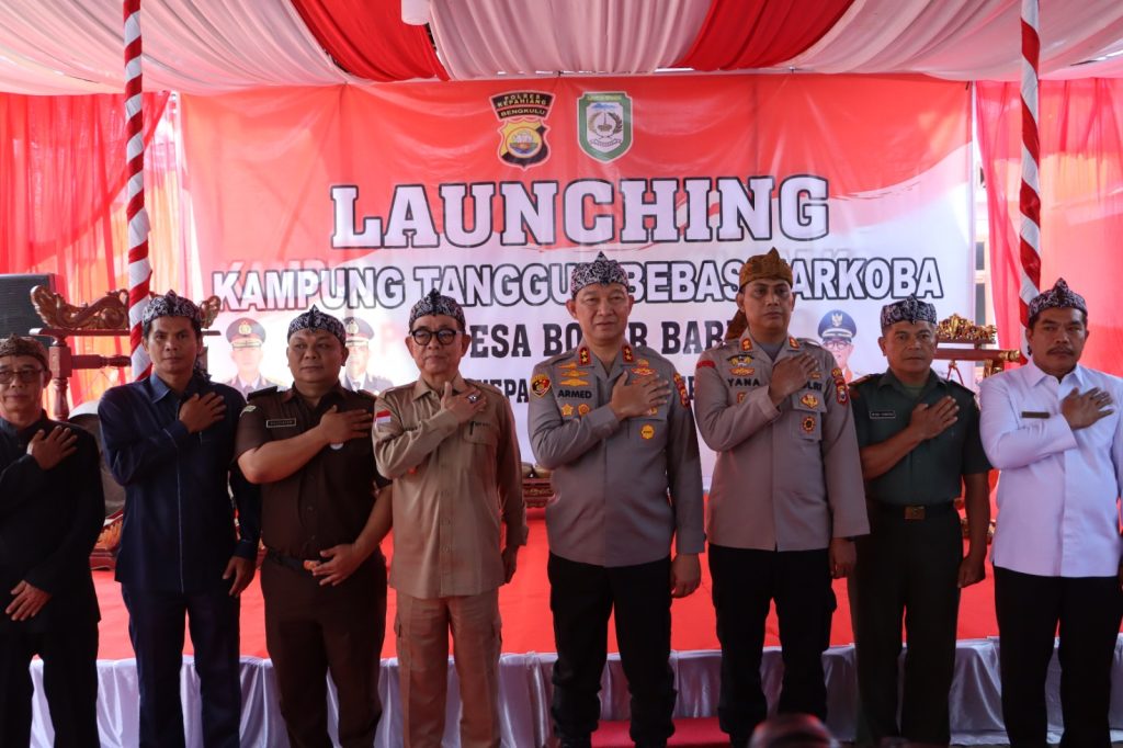 Kapolda Resmikan Kampung Tangguh Desa Bebas Narkoba di Kepahiang