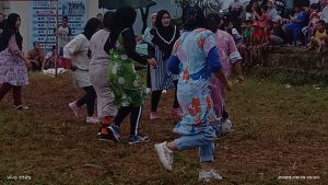 Meriahkan HUT Kemri Ke 78 tahun, futsal Ibuk-ibuk Kampung Bogor Bikin Heboh