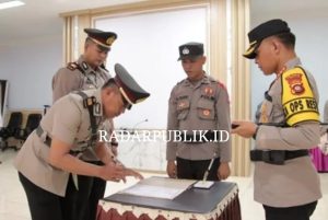 Jabatan Kasat Samapta Polresta Gorontalo dan Kapolsek Kota Selatan Disertijab