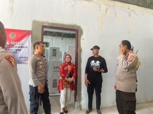 Pastikan Kotak Suara Aman,Kapolresta Gorontalo Kota Cek Personil Pengamanan Di PPK