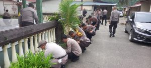 Jelang Ramadhan, Polresta Gorontalo Kota Bersihkan mesjid di Asrama Polisi
