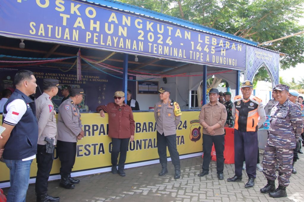 Pastikan Idul Fitri Aman, Kapolresta Gorontalo Kota Bersama Forkopimda Cek Pos Ketupat Otanaha 2024