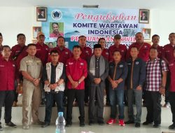 Pengurus Komite Wartawan Indonesia Perjuangan (KWIP) DPC Resmi di Kukuhkan di Aulah Bupati Merangin