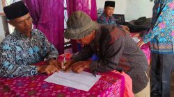 18 KPM Desa Bumisari Terima BLT-DD  Periode Juli 2025